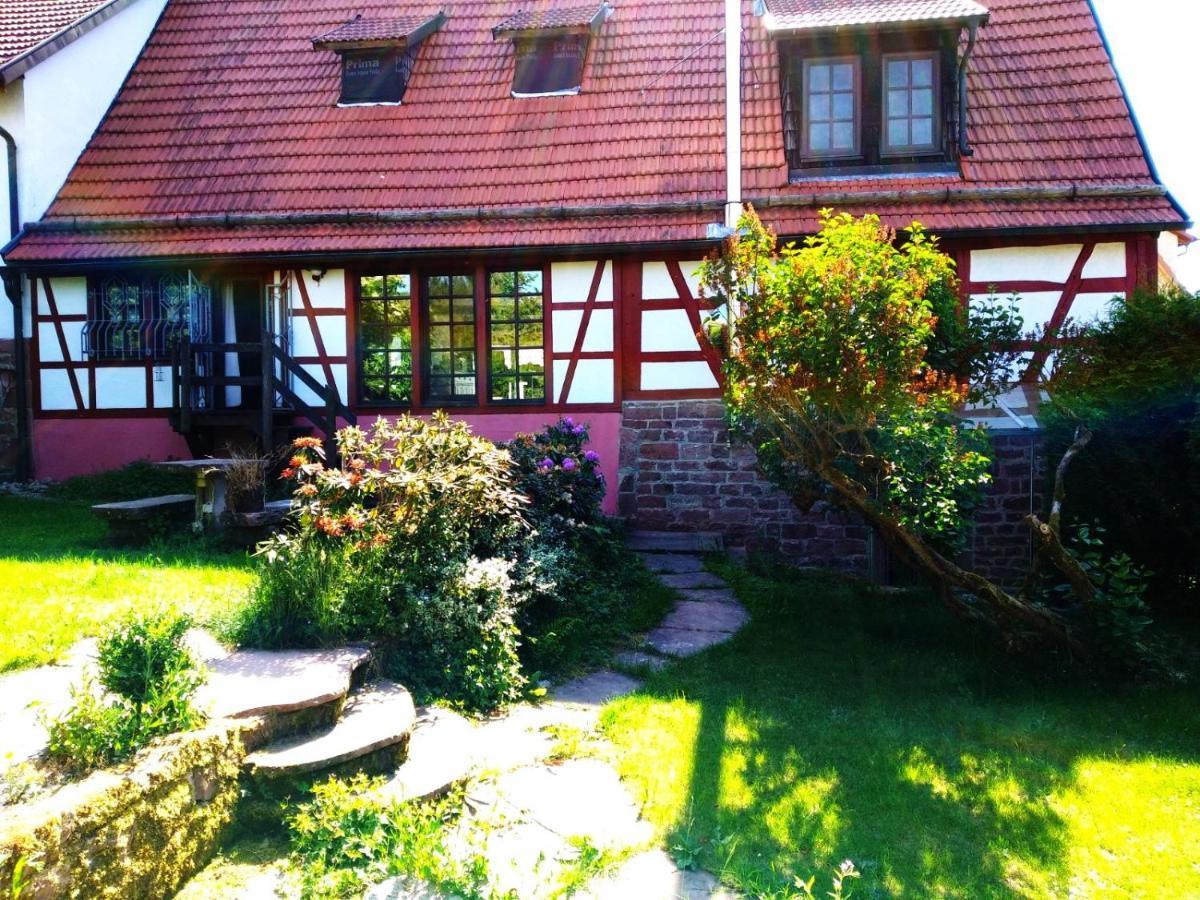 Ferienhaus Marre - Mit Grill, Feuerstelle Und Gartensauna Waldbrunn  Dış mekan fotoğraf
